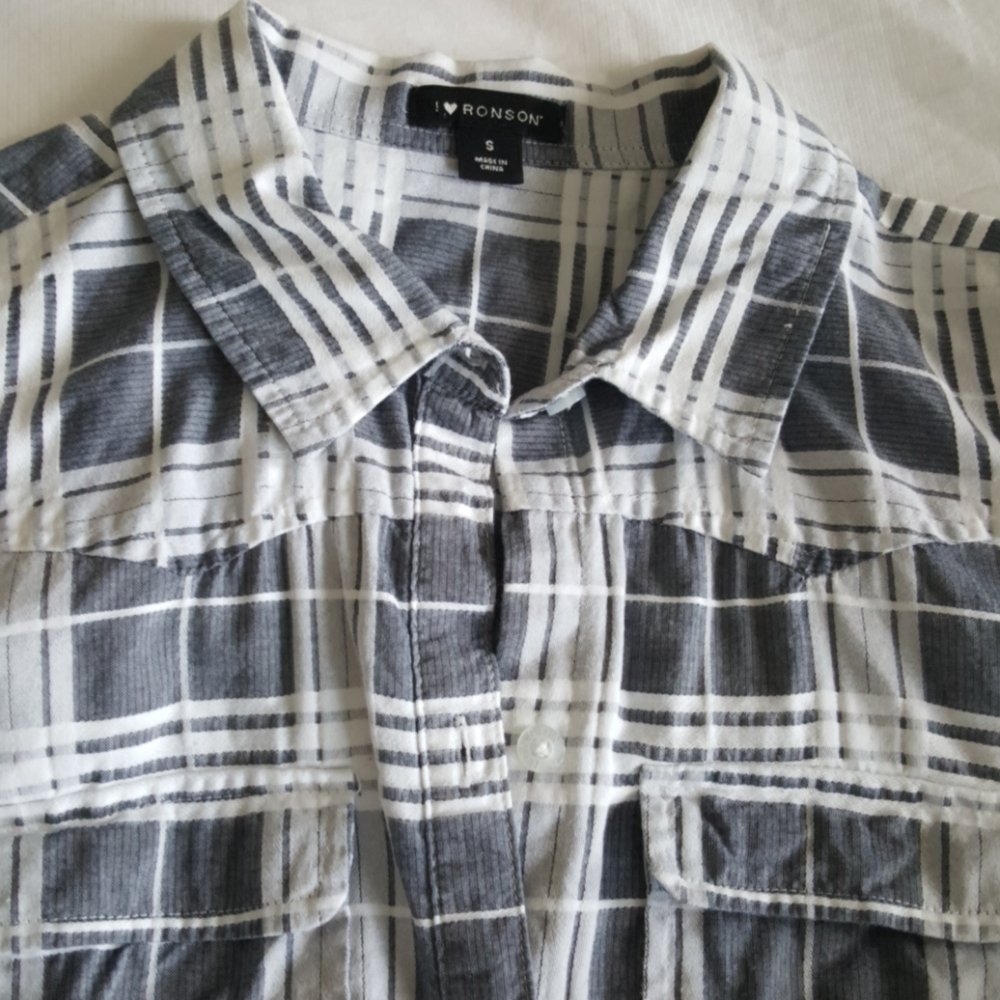 I Heart Ronson Shirt - Picture 3 of 5